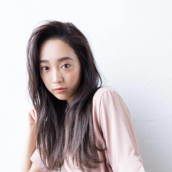 大人っぽいおフェロストレートロング