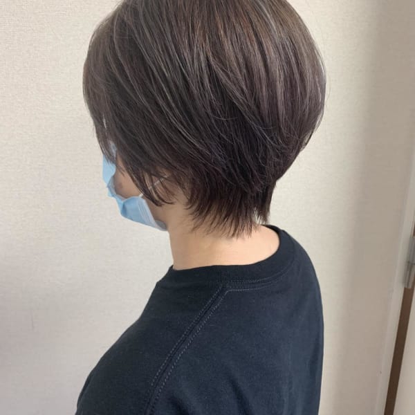 白髪生かしハイライト×ハンサムショート♪小笠原