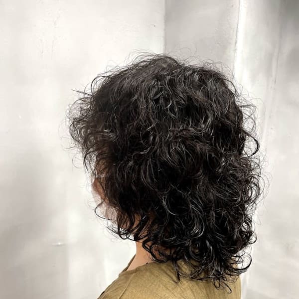 【liko 三軒茶屋 莉子】カーリーウルフ