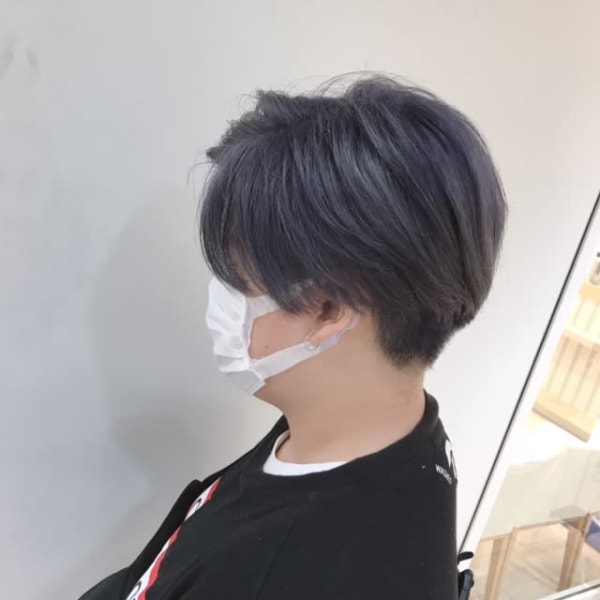 センターパート×ダークグレージュ