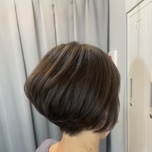 絶壁にならないショートボブ