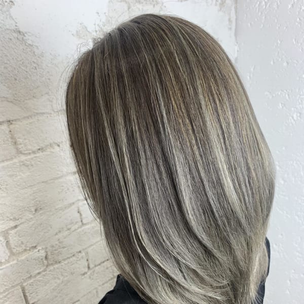 白髪ぼかしハイライト、ハイライト、イルミナカラー