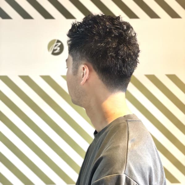 大人のアイロンパーマスタイル【BARBER-BAR】