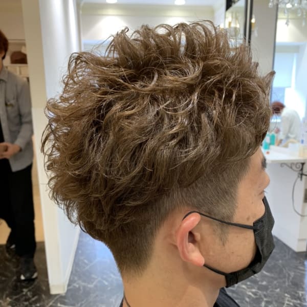 戸口 秀行 Ash 川口店 アッシュカワグチテン のスタッフ 美容院 美容室を予約するなら楽天ビューティ