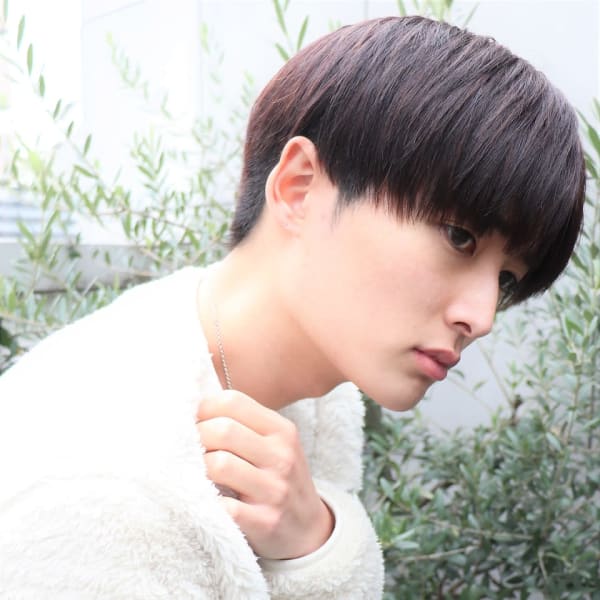 ラインをぼかした「マッシュ過ぎない」ネープレスショート　韓国
