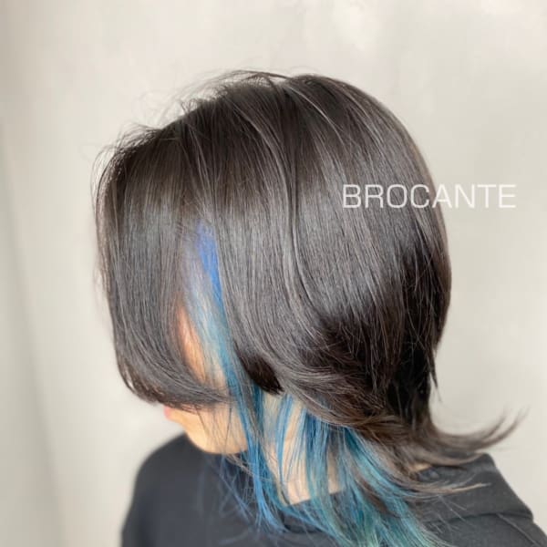 インナーカラー ブルー 青髪 ウルフ イヤリングカラー 