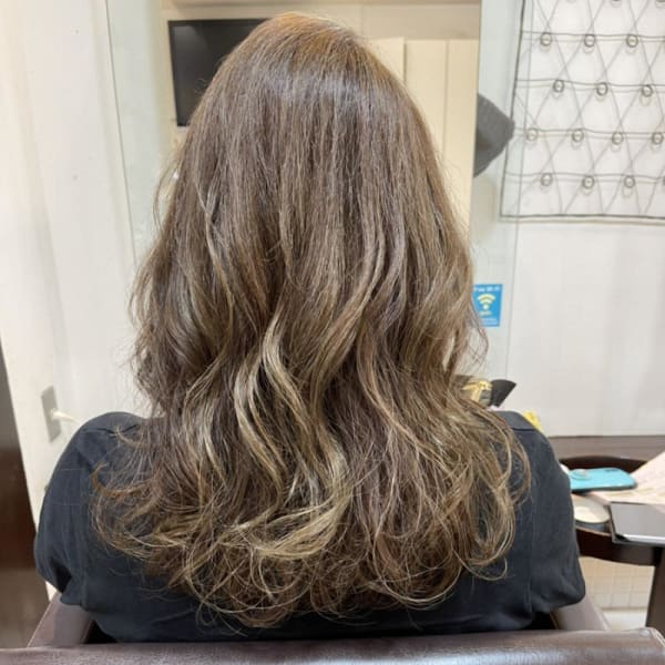 【オススメ順】50代～/ナチュラル/カール/ミディアムの髪型・ヘアスタイル 楽天ビューティ