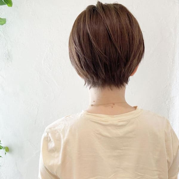 〜大人女性の耳掛けマッシュショート〜