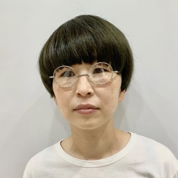 刈り上げマッシュ女子