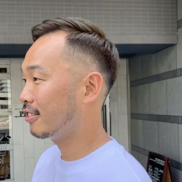 フェードカットアッシュ