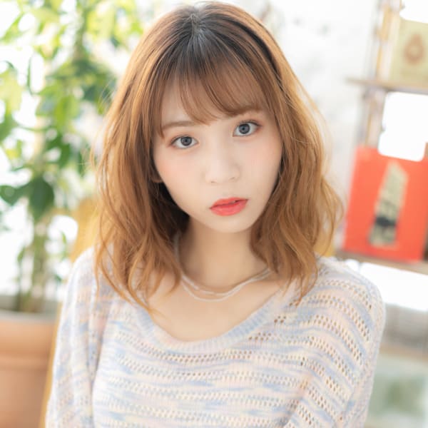 バレイヤージュ韓国風ゆるふわ小顔こなれヘア　マロンベージュ