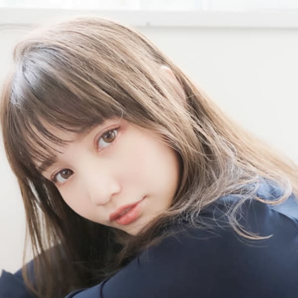 アッシュグレージュ/ゆるパーマ/