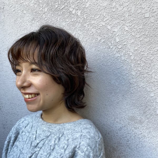 くせ毛を活かしたボブウルフ