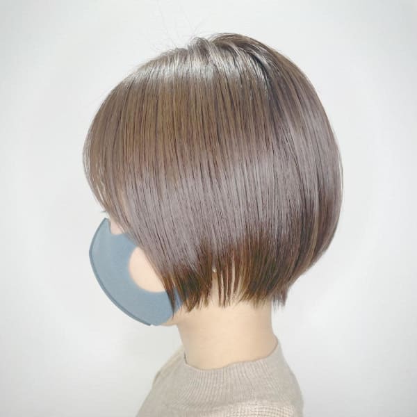 丸み/大人ショートボブ/耳かけ