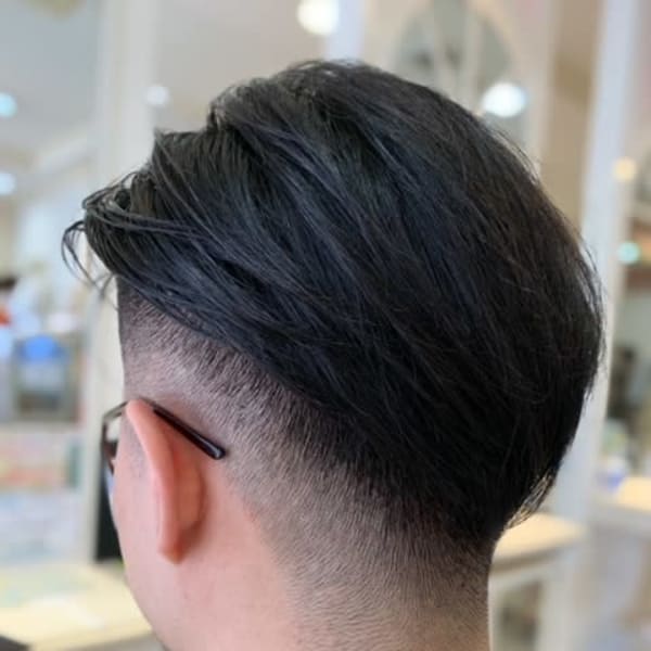フェードカット風カット
