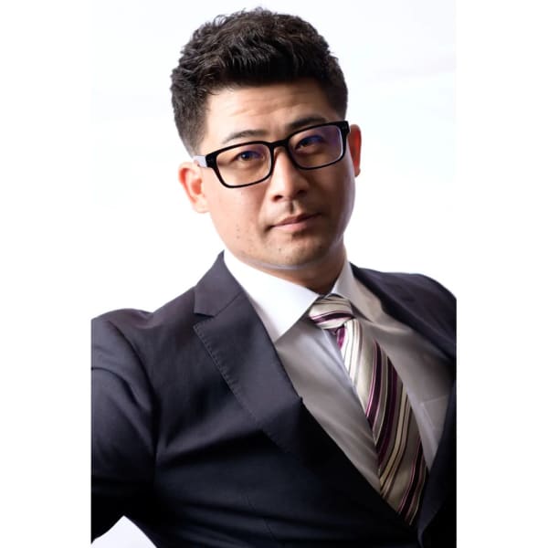 30代メンズ・期待を感じさせるデキル男の信頼力メンズショート|ヘアサロン大野 ニューオータニ大阪