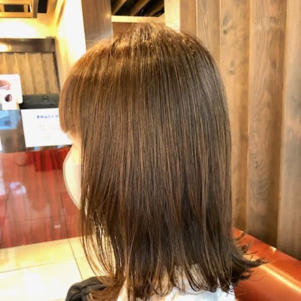 外ハネ/ミディアム/30代40代50代/ナチュラルブラウン/