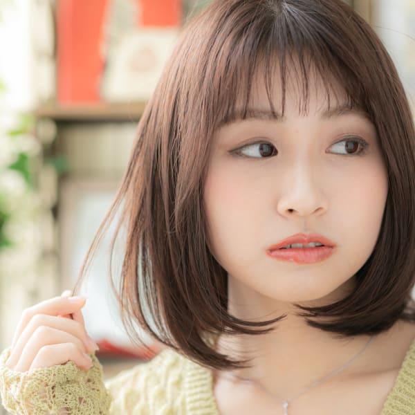 ツヤ髪ダークアッシュ大人かわいいワンカール　アッシュピンク