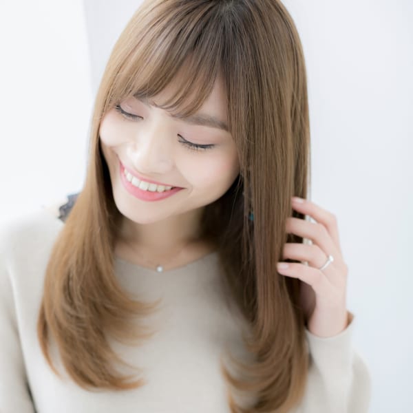 【リラックスストレート】艶髪×髪質改善♪毛先までサラツヤ☆