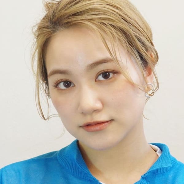 こなれポニーテール