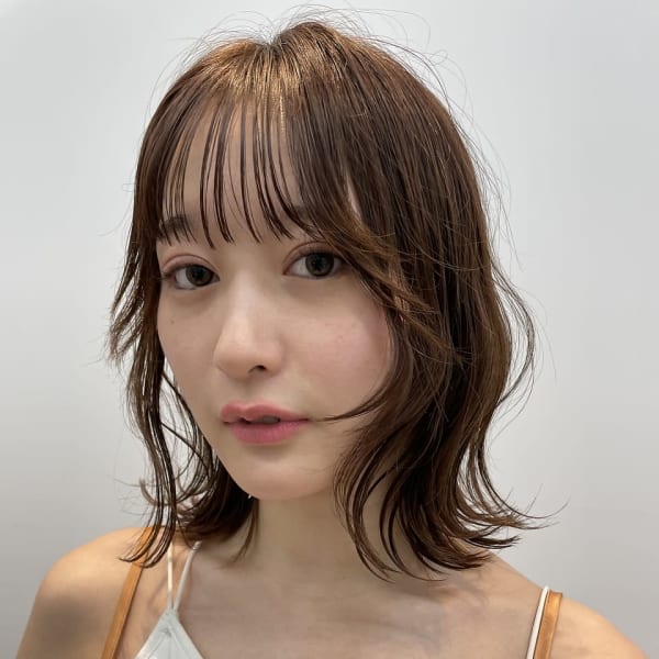 マロンベージュハイライトAラインボブ/顔回りレイヤー[渋谷]