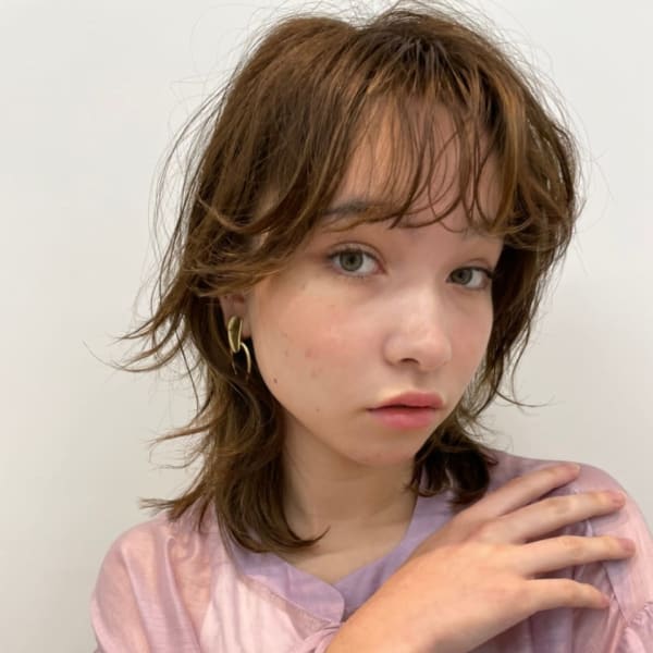 マロンベージュ/Aラインボブウルフ/無造作かきあげバング