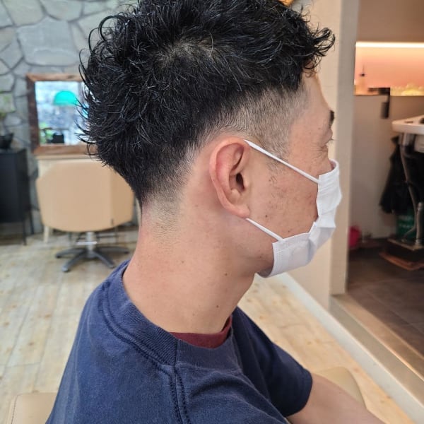 クルクルパーマ ベリーショート メンズ