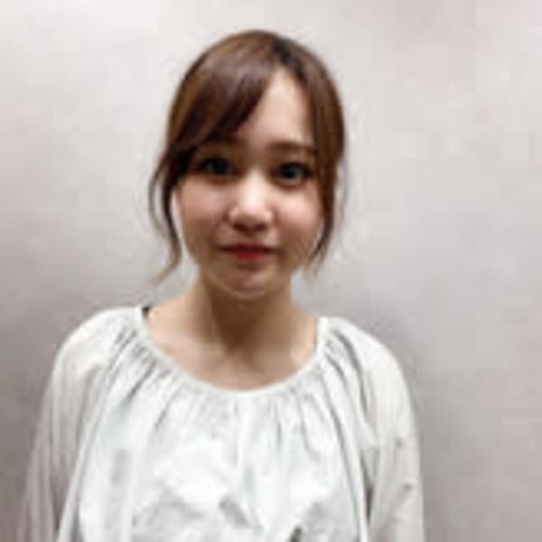 ARCHE Hair&Headspa錦糸町 髪質改善 錦糸町南口店【アルケー ヘアアンドヘッドスパ】のスタッフ紹介。眞栄田　春香　［錦糸町/ヘッドスパ/メンズ/錦糸町/錦糸町］