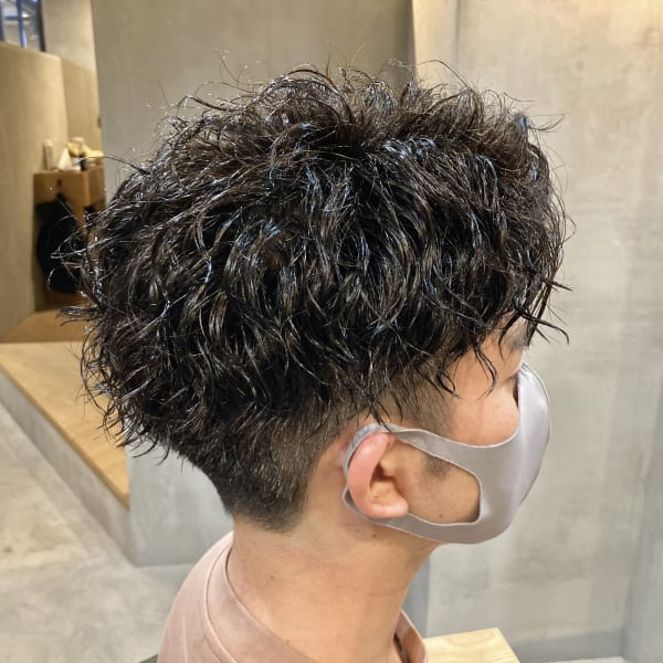 刈り上げショート×ツイストスパイラルパーマ【佐藤和弥】