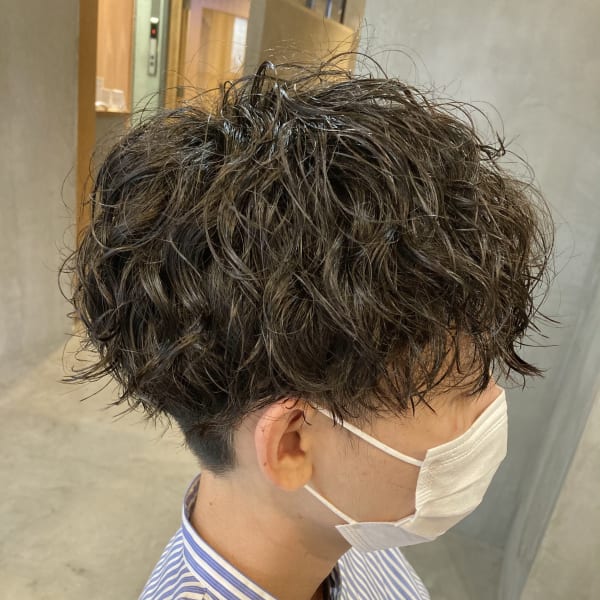 刈り上げマッシュ×無造作ツイストスパイラルパーマ【佐藤和弥】