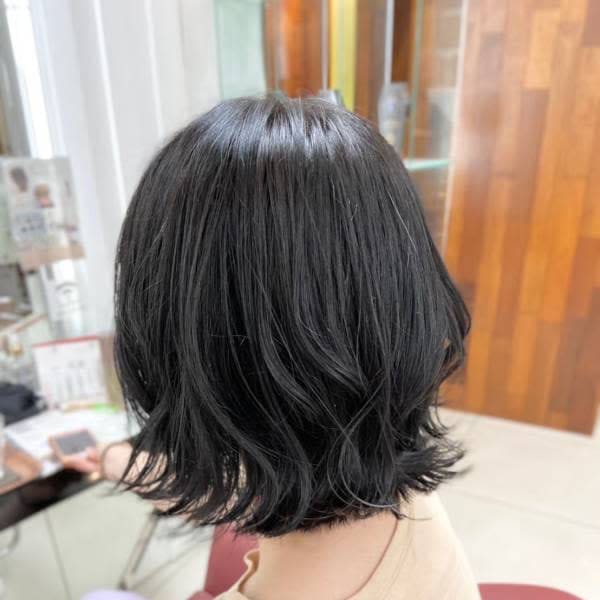 小顔/ミディアムボブ/黒髪/大人可愛い/30代40代50代/