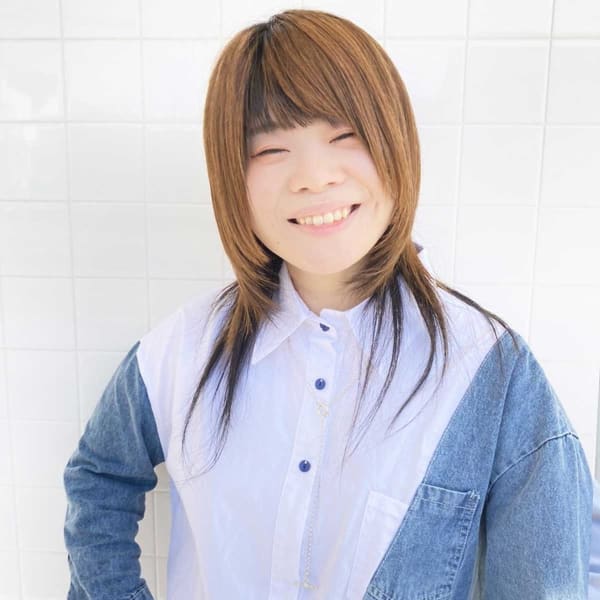 ART HAIR UP-PU【アート ヘアー アップップ】のスタッフ紹介。宮脇 博子