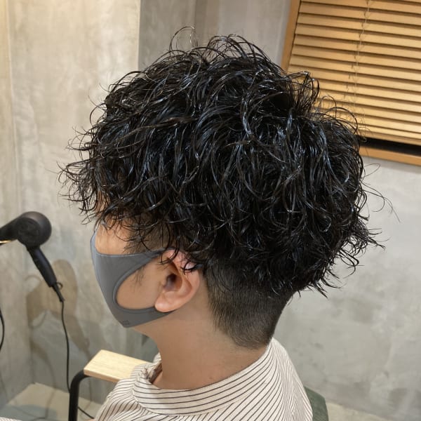 無造作ツイストスパイラルパーマ【佐藤和弥】