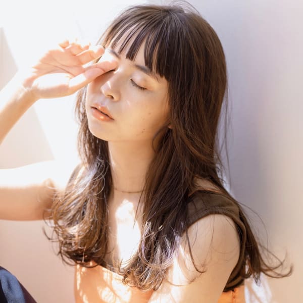 オン眉×フェザーロング