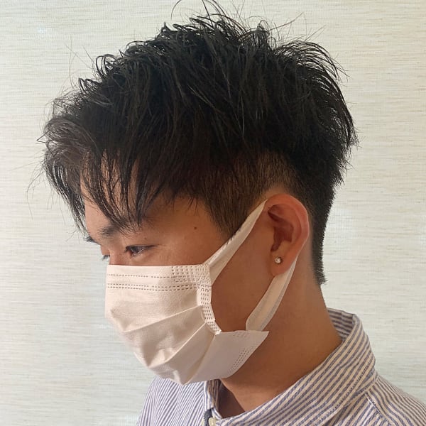 韓国K-POPメンズ・スパイラルパーマ/センターパート