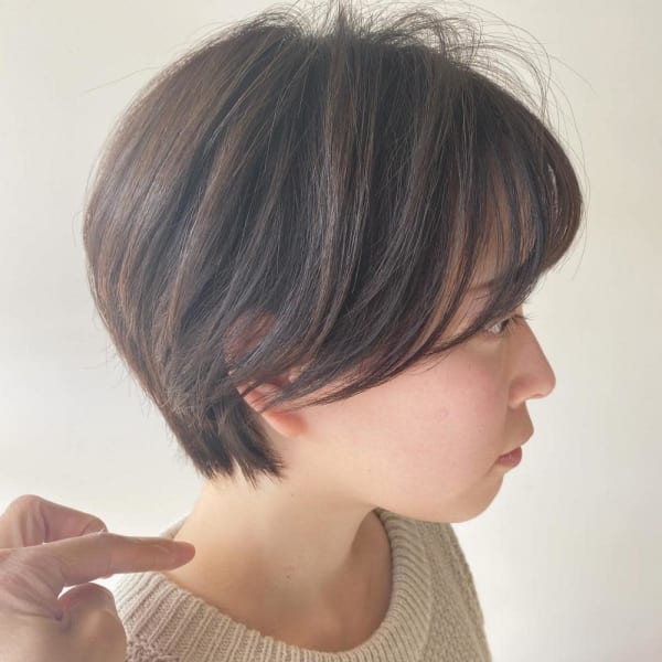 ショートヘア