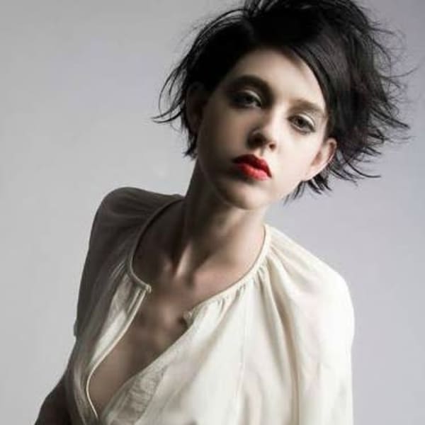 [ 小顔ヘア　ショート]