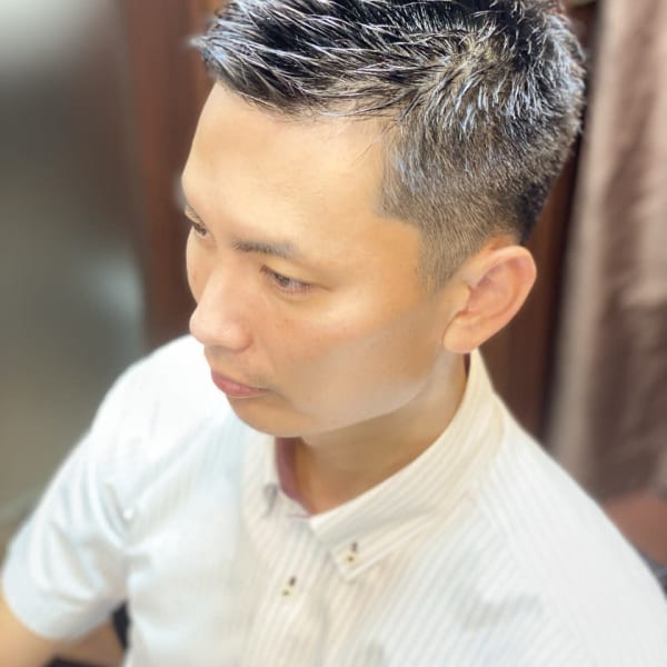 ビジネスショートスタイル