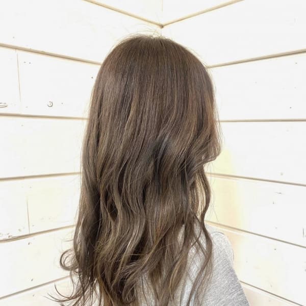 白髪ぼかし×シークレットハイライト