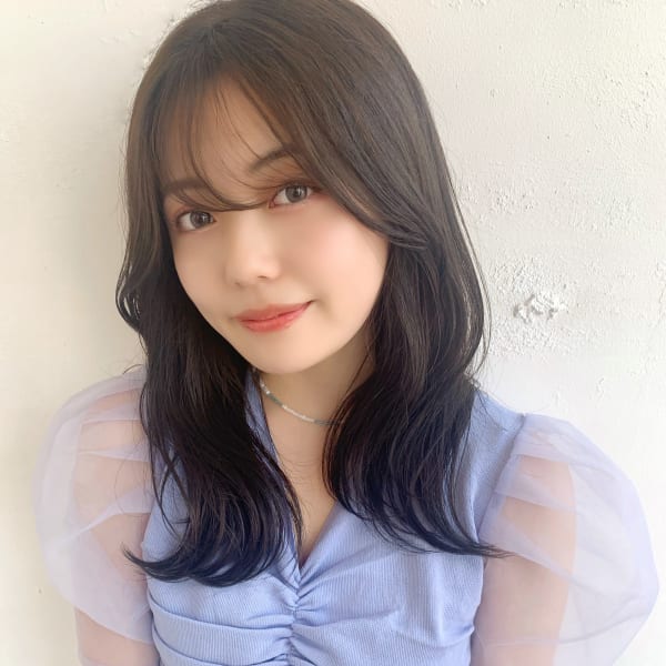 ナチュラル韓国風くびれヘア