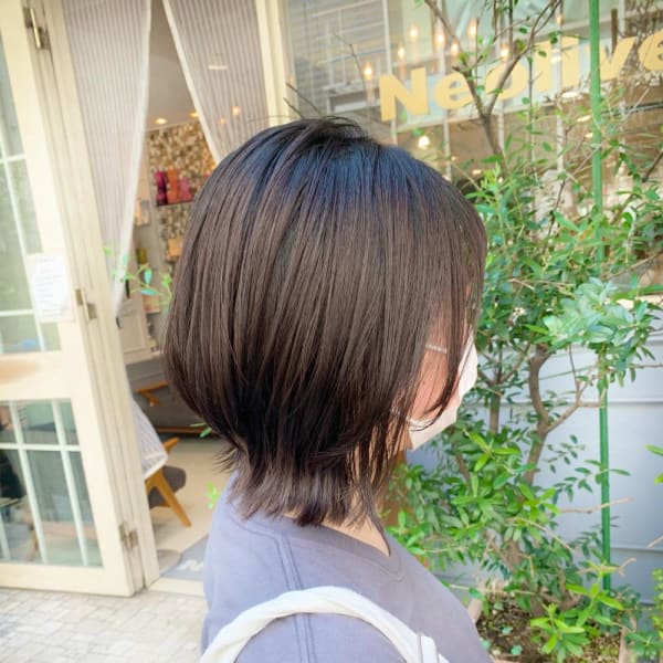 くびれヘア　レイヤーボブ　ウルフ　