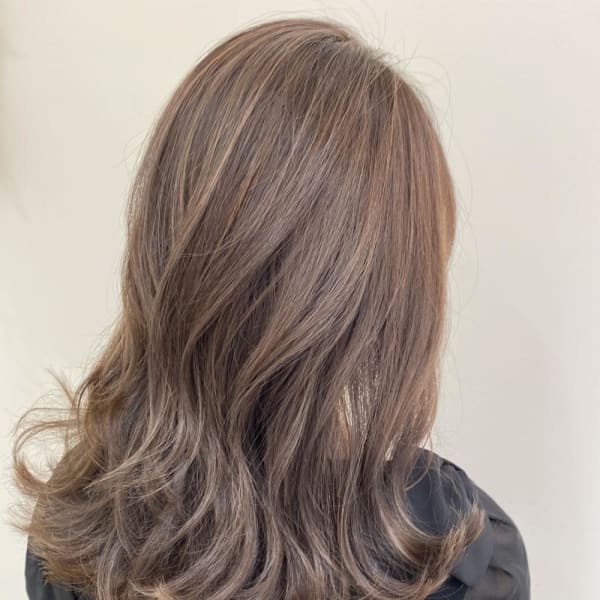白髪ぼかし×マーブルハイライト