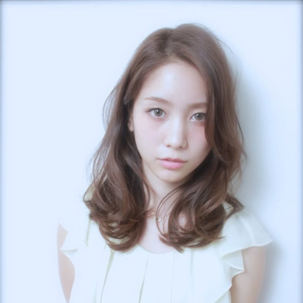 大人可愛いうるツヤスタイル