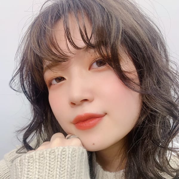 ゆるふわフェミニンロング|エイムヘアメイク 横川店