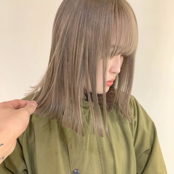 《ヘルシー×抜け感×透明感》style by Loely