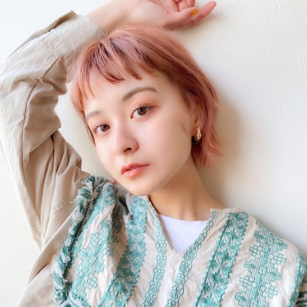 大人可愛いぱつっとバング　丸みショートボブ