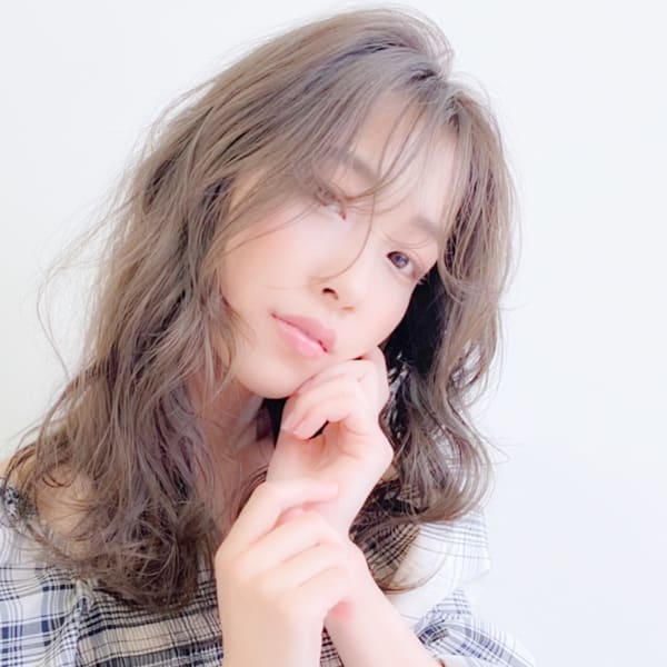 アッシュブラウン×シースルーカーテンバング