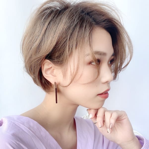 大人っぽさと可愛さをミックス♪ショートボブ