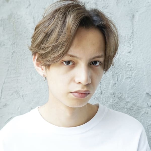 インテリ大人かっこいい簡単スタイリング束感ナチュラルショート