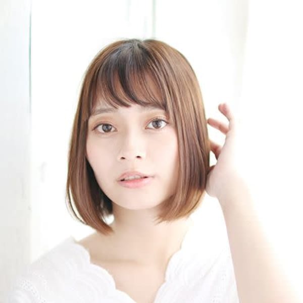 透け感バングのツヤボブスタイル|越谷レイクタウン美容院 髪質改善 個室美容室 suavis salon HANARE